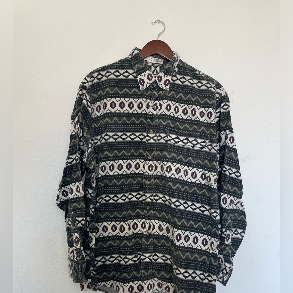 Windsor shirt button up